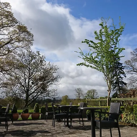 Manor ليكسْليب